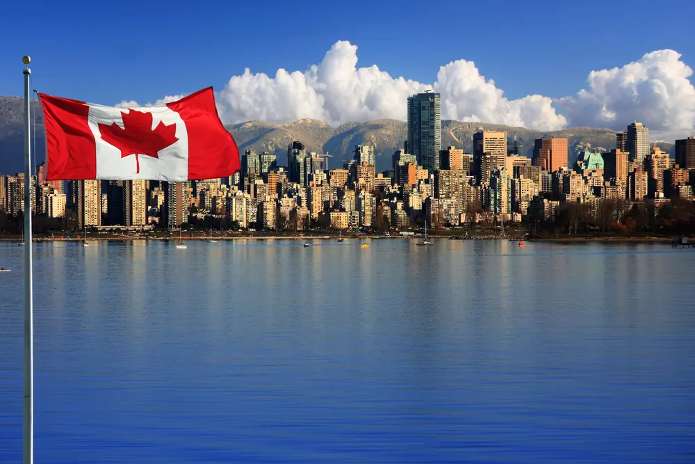 Gửi mỹ phẩm đi Canada giá rẻ, nhanh chóng | Đà Nẵng Logistics