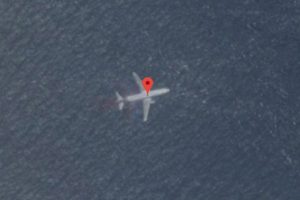 Một nhà khoa học tuyên bố tìm thấy xác máy bay MH370 ở độ sâu gần 6.000 m