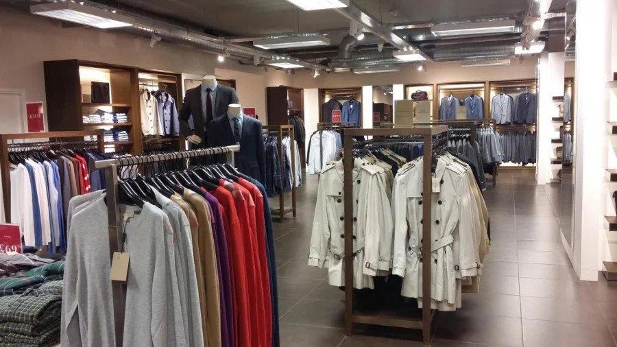 Dịch vụ mua hộ quần áo từ London – Anh về Việt Nam: Tiện lợi, nhanh chóng, giá tốt