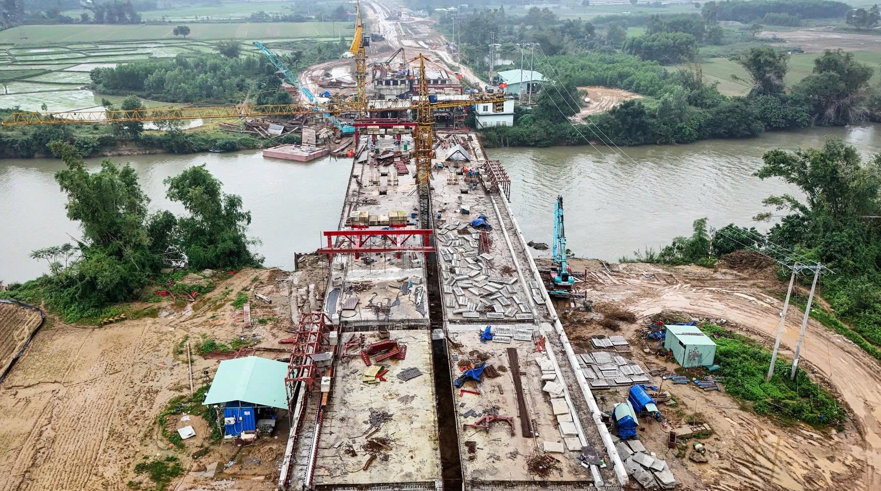 Đà Nẵng đẩy mạnh giải ngân đầu tư công, tháo gỡ điểm nghẽn
